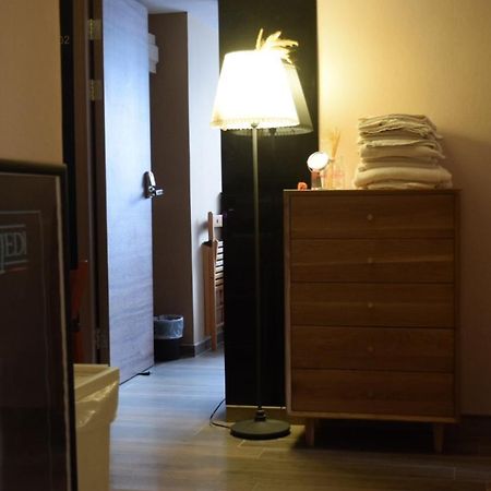 Ruby Hostel Kowloon (Hong Kong) Ngoại thất bức ảnh